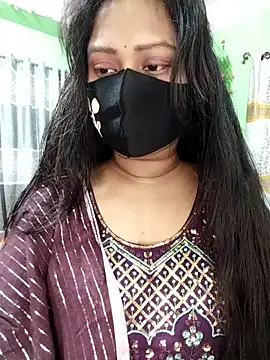 Snapshot of Idhika_Paul chatting on 8, 9, 2025 Idhika Paul online show from 8, 9, 2025