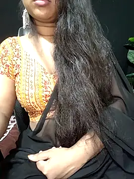 Snapshot of Idhika_Paul chatting on 4, 10, 2025 Idhika Paul online show from 4, 10, 2025