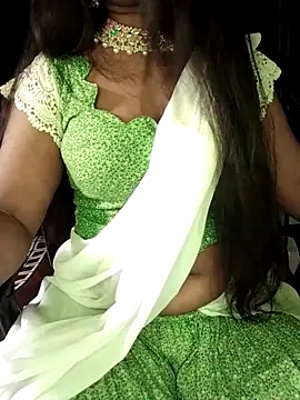 Snapshot of Idhika_Paul chatting on 5, 10, 2025 Idhika Paul online show from 5, 10, 2025