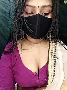 Snapshot of Idhika_Paul chatting on 18, 11, 2025 Idhika Paul online show from 18, 11, 2025