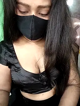 Snapshot of Idhika_Paul chatting on 4, 12, 2025 Idhika Paul online show from 4, 12, 2025