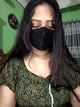 Snapshot of Idhika_Paul chatting on 25, 4, 2026 Idhika Paul online show from 25, 4, 2026