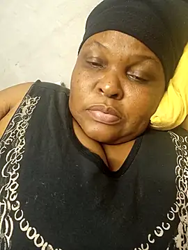 Snapshot of HOTSUGARX5 chatting on 12, 3, 2025 HOTSUGARX5 online show from 12, 3, 2025