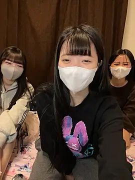 irohani usagi online show from 4, 12, 2025