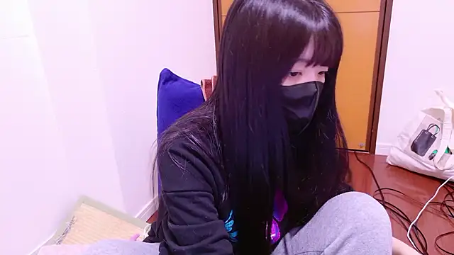 Snapshot of irohani_usagi chatting on 15, 2, 2026 irohani usagi online show from 15, 2, 2026