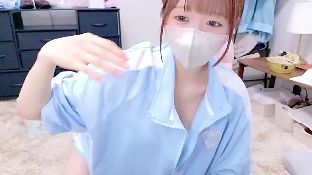 Yui-Ch online show from 4, 6, 2026
