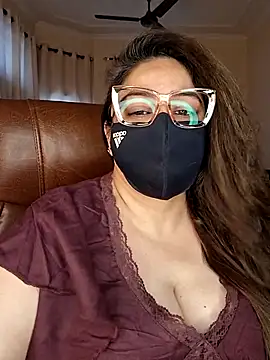 Snapshot of SEXY-Sardarni chatting on 22, 4, 2026 SEXY-Sardarni online show from 22, 4, 2026