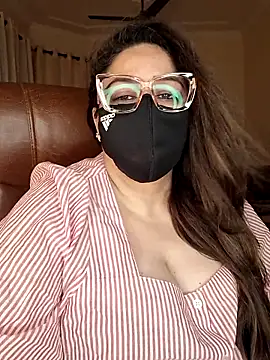 Snapshot of SEXY-Sardarni chatting on 11, 5, 2026 SEXY-Sardarni online show from 11, 5, 2026