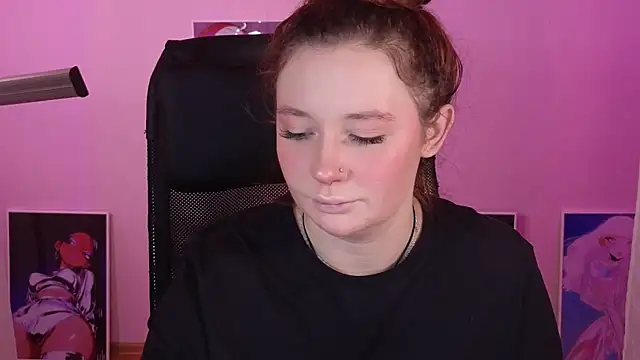 Snapshot of carolina_elf chatting on 13, 12, 2024 carolina elf online show from 13, 12, 2024