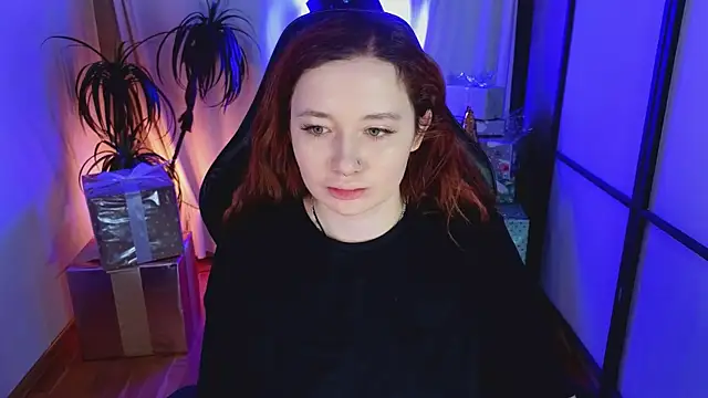 Snapshot of carolina_elf chatting on 21, 12, 2024 carolina elf online show from 21, 12, 2024