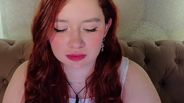 Snapshot of carolina_elf chatting on 22, 12, 2024 carolina elf online show from 22, 12, 2024