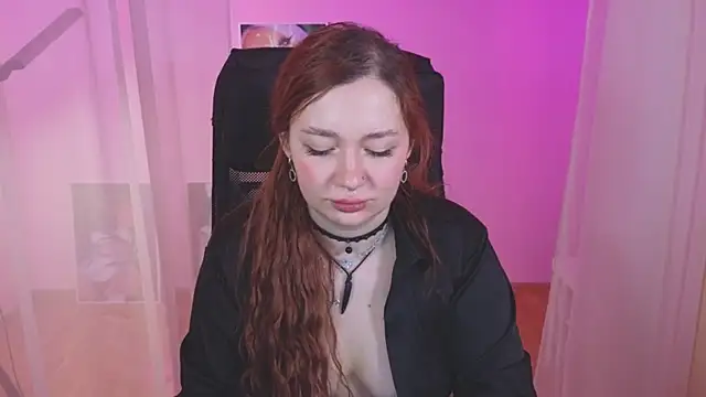 Snapshot of carolina_elf chatting on 29, 12, 2024 carolina elf online show from 29, 12, 2024