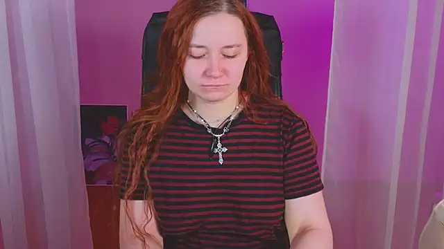 Snapshot of carolina_elf chatting on 16, 2, 2025 carolina elf online show from 16, 2, 2025