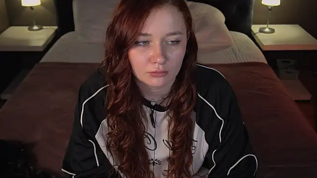 Snapshot of carolina_elf chatting on 28, 2, 2025 carolina elf online show from 28, 2, 2025