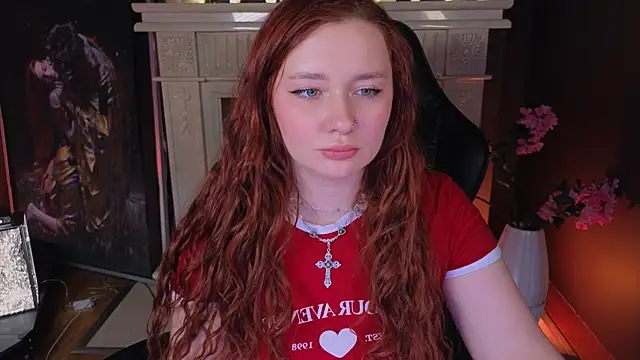 Snapshot of carolina_elf chatting on 11, 3, 2025 carolina elf online show from 11, 3, 2025