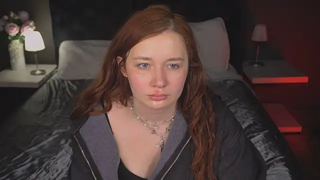 Snapshot of carolina_elf chatting on 18, 3, 2025 carolina elf online show from 18, 3, 2025