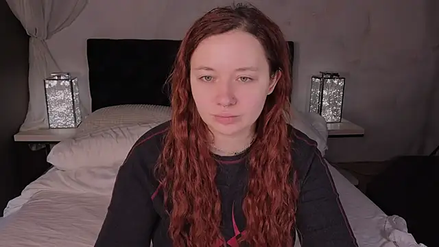 Snapshot of carolina_elf chatting on 26, 10, 2025 carolina elf online show from 26, 10, 2025