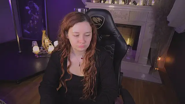 Snapshot of carolina_elf chatting on 25, 11, 2025 carolina elf online show from 25, 11, 2025