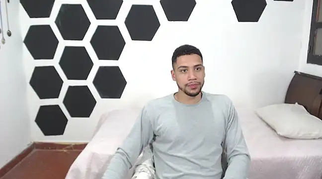 Snapshot of Jhors__Collens chatting on 12, 12, 2024 Jhors Collens online show from 12, 12, 2024