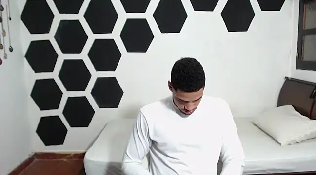 Snapshot of Jhors__Collens chatting on 1, 2, 2025 Jhors Collens online show from 1, 2, 2025