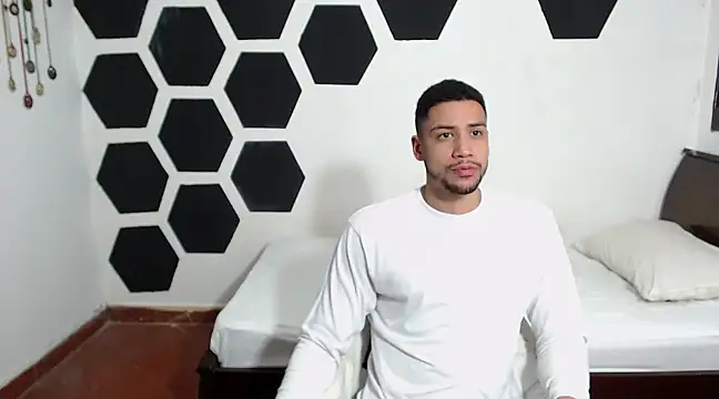 Snapshot of Jhors__Collens chatting on 4, 2, 2025 Jhors Collens online show from 4, 2, 2025