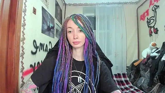 Roxy Silver online show from 24, 1, 2025