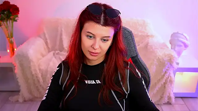 Snapshot of NicoleMun chatting on 15, 4, 2026 NicoleMun online show from 15, 4, 2026