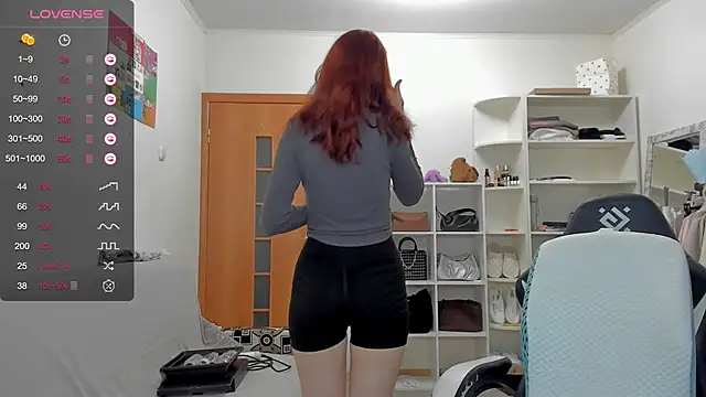 Snapshot of broosnica1 chatting on 18, 5, 2026 broosnica1 online show from 18, 5, 2026