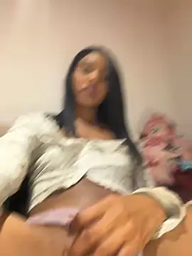 Snapshot of xenia_golden chatting on 26, 3, 2026 xenia golden online show from 26, 3, 2026