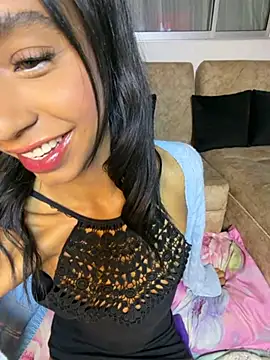 Snapshot of xenia_golden chatting on 29, 4, 2026 xenia golden online show from 29, 4, 2026