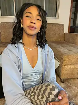 xenia golden online show from 31, 7, 2026
