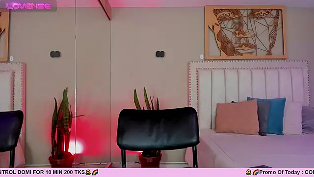 Snapshot of _AlejaCruz_ chatting on 22, 2, 2025 AlejaCruz online show from 22, 2, 2025