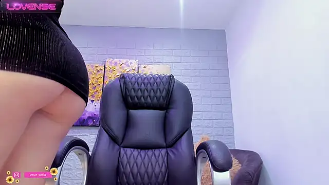 Snapshot of _AlejaCruz_ chatting on 26, 2, 2025 AlejaCruz online show from 26, 2, 2025