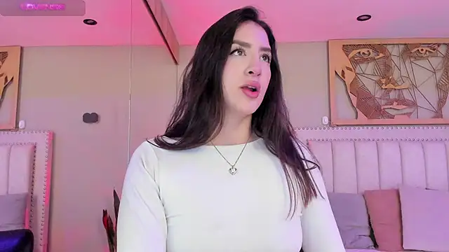 Snapshot of _AlejaCruz_ chatting on 1, 12, 2025 AlejaCruz online show from 1, 12, 2025