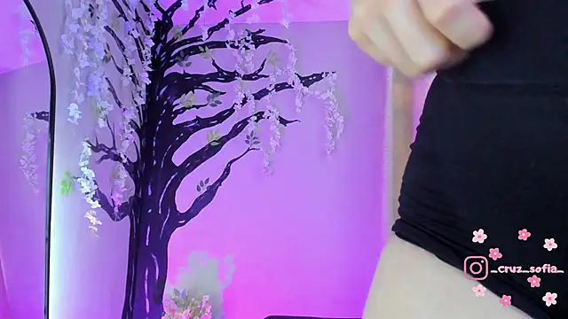 Snapshot of _AlejaCruz_ chatting on 5, 1, 2026 AlejaCruz online show from 5, 1, 2026