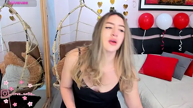 Snapshot of _AlejaCruz_ chatting on 14, 2, 2026 AlejaCruz online show from 14, 2, 2026