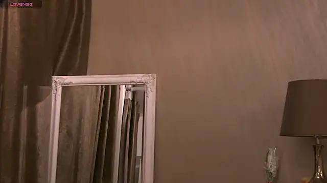 GinaMence online show from 2, 3, 2025