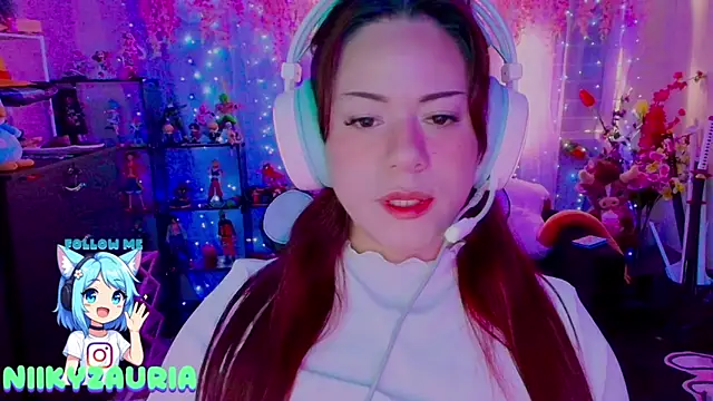 Snapshot of _niiky chatting on 1, 6, 2026 niiky online show from 1, 6, 2026