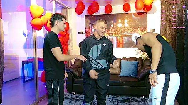 Snapshot of Boysgang_sex chatting on 15, 2, 2026 Boysgang sex online show from 15, 2, 2026