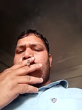 DeepakXxxR86 online show from 13, 4, 2026