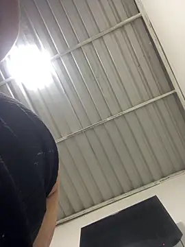 lulu kis online show from 24, 11, 2025