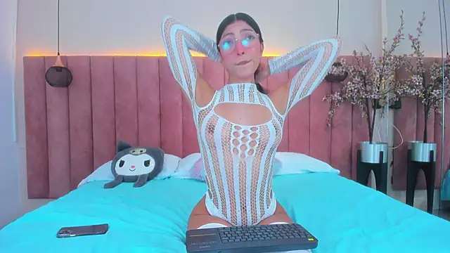 MarianaBranzz online show from 13, 1, 2025