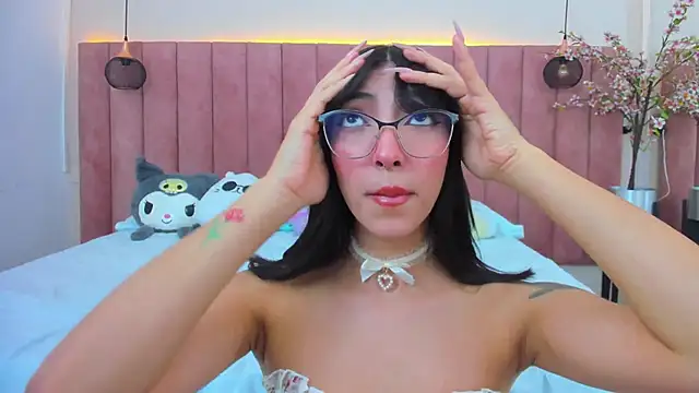 MarianaBranzz online show from 24, 2, 2025