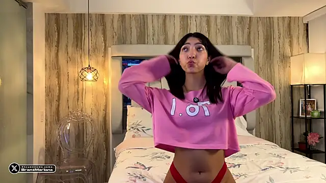 MarianaBranzz online show from 25, 7, 2026