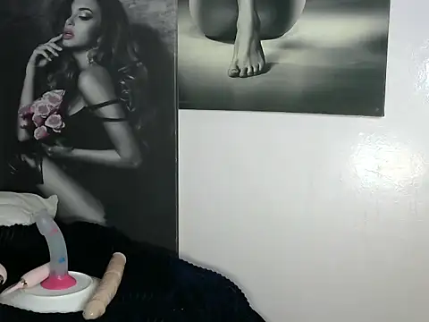 Petite lexii online show from 15, 12, 2025