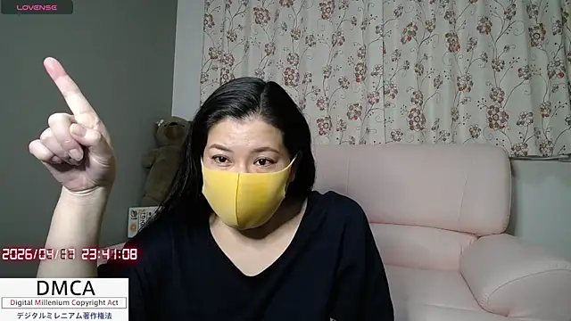 Snapshot of __RAN-RAN__ chatting on 17, 4, 2026 RAN-RAN online show from 17, 4, 2026