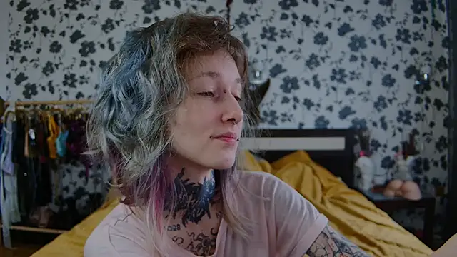 Littlespacemouse online show from 10, 10, 2025