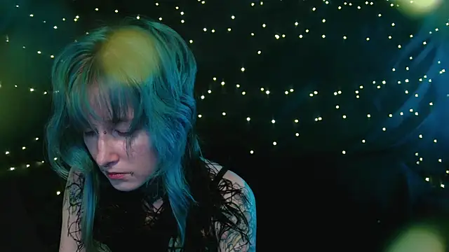 Littlespacemouse online show from 22, 11, 2025