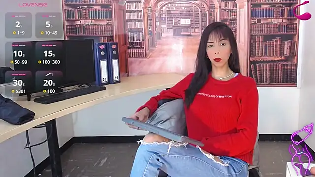 Snapshot of Catalella_Ar chatting on 1, 12, 2025 Catalella Ar online show from 1, 12, 2025