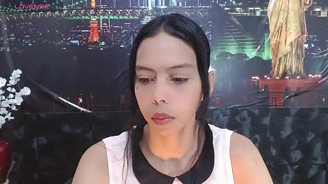 Snapshot of Catalella_Ar chatting on 5, 5, 2026 Catalella Ar online show from 5, 5, 2026